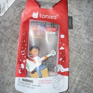 Tonies Guitar Player Audio Character - Red and White